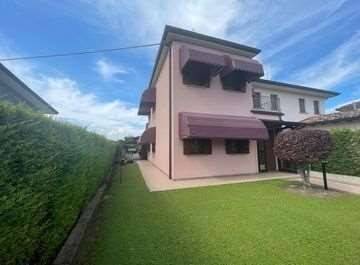 casa indipendente in vendita a San Pietro di Feletto