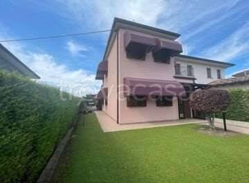 casa indipendente in vendita a San Pietro di Feletto