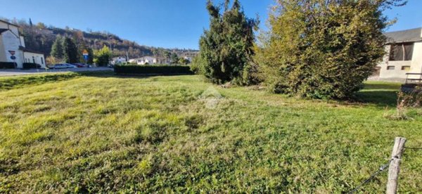 terreno edificabile in vendita a San Pietro di Feletto in zona Bagnolo
