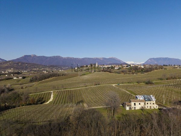 casale in vendita a San Pietro di Feletto