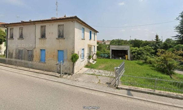 casa indipendente in vendita a San Pietro di Feletto