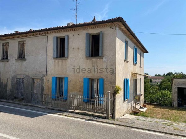 casa indipendente in vendita a San Pietro di Feletto in zona Rua di Feletto