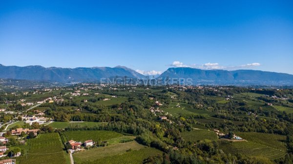 appartamento in vendita a San Pietro di Feletto in zona Santa Maria