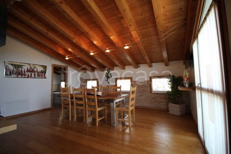 casa indipendente in vendita a Santa Lucia di Piave