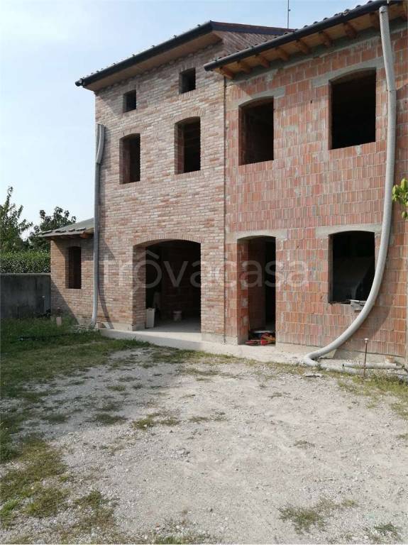 casa indipendente in vendita a Santa Lucia di Piave