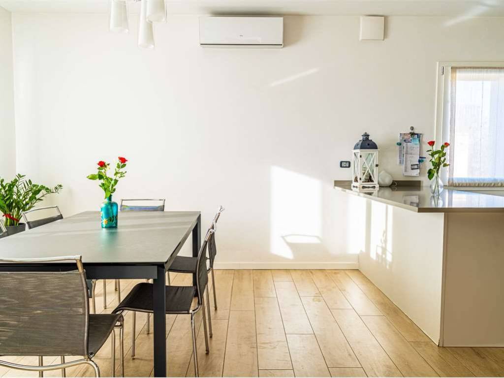 casa indipendente in vendita a Santa Lucia di Piave in zona Sarano