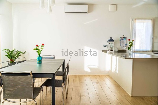 casa indipendente in vendita a Santa Lucia di Piave in zona Sarano