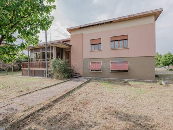casa indipendente in vendita a Santa Lucia di Piave