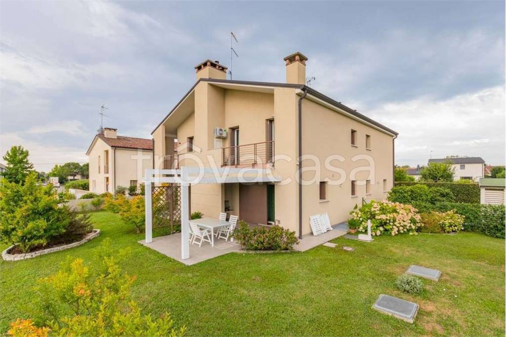casa indipendente in vendita a Santa Lucia di Piave