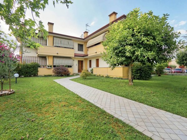 appartamento in vendita a Santa Lucia di Piave in zona Bocca di Strada