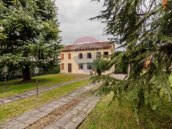 casa indipendente in vendita a Santa Lucia di Piave