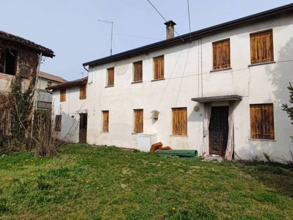casa indipendente in vendita a Santa Lucia di Piave