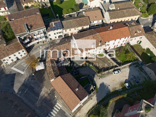 casale in vendita a Santa Lucia di Piave