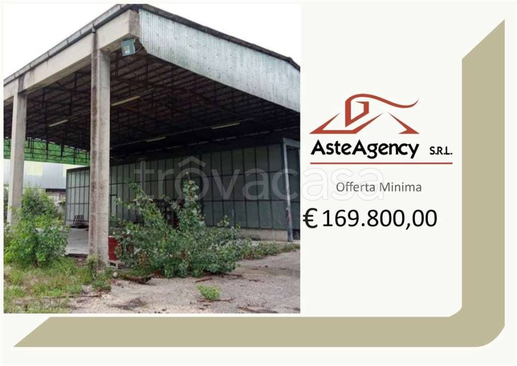 negozio in vendita a Santa Lucia di Piave in zona Sarano