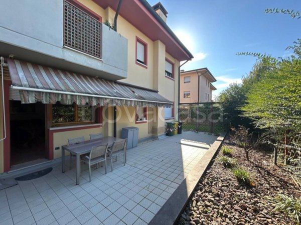 appartamento in vendita a San Vendemiano in zona Fossamerlo