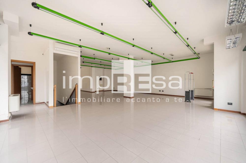 ufficio in vendita a San Vendemiano