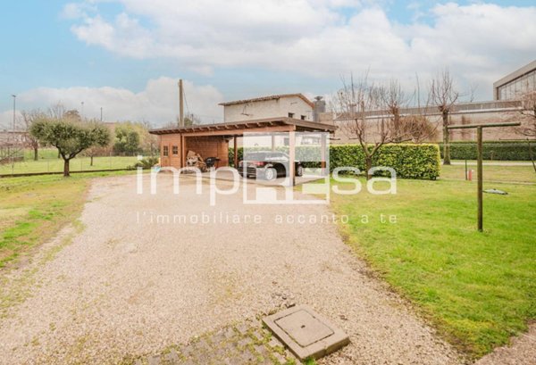 casa indipendente in vendita a San Vendemiano