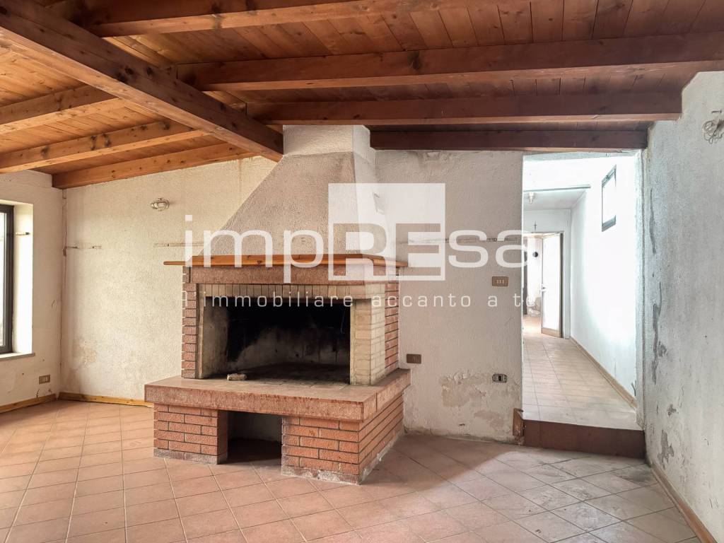 casa indipendente in vendita a San Vendemiano in zona Cosniga/Zoppè