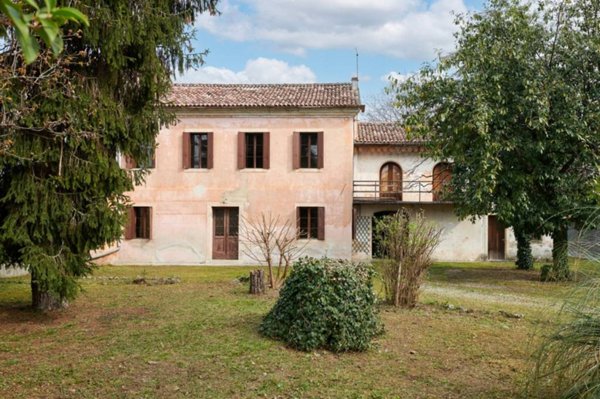 casa indipendente in vendita a San Vendemiano in zona Fossamerlo