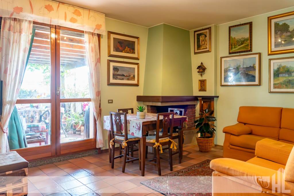 appartamento in vendita a San Vendemiano in zona Fossamerlo