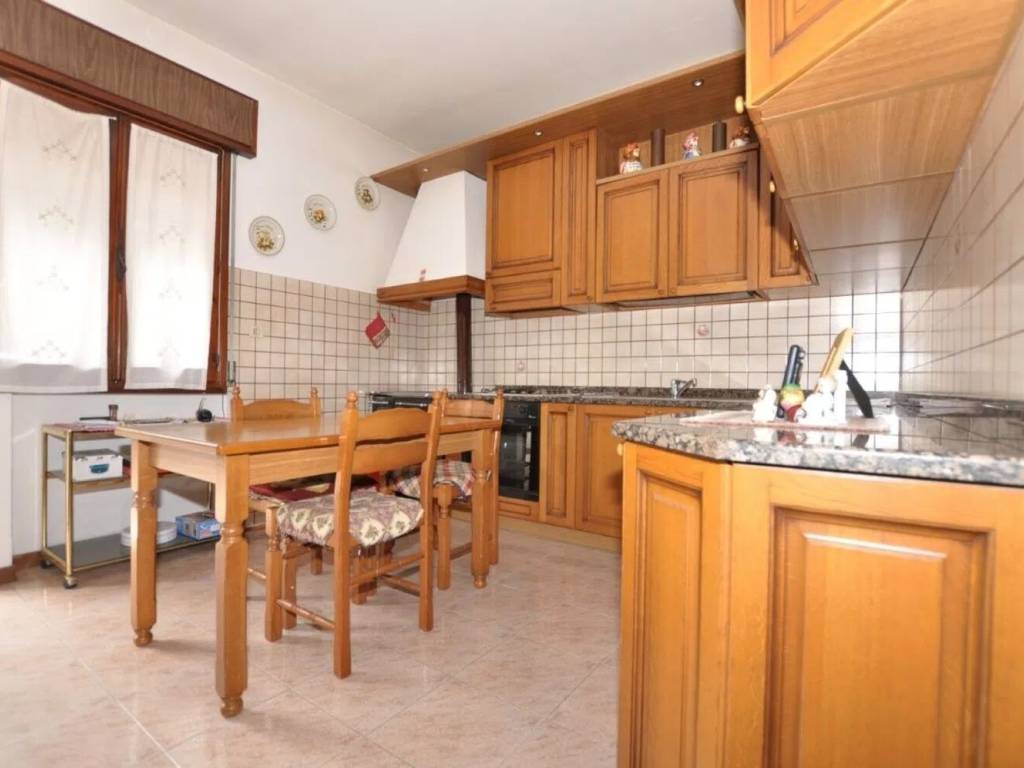 casa indipendente in vendita a San Vendemiano in zona Saccon