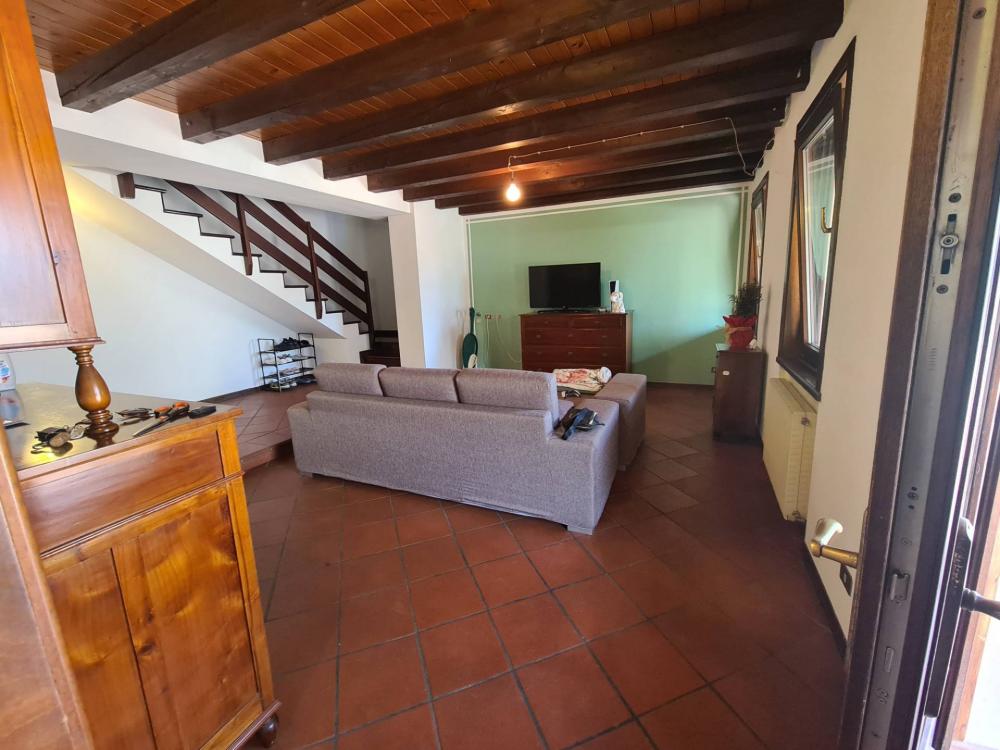 casa indipendente in vendita a San Vendemiano in zona Cosniga/Zoppè