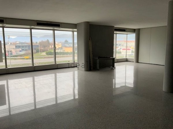 ufficio in vendita a San Vendemiano