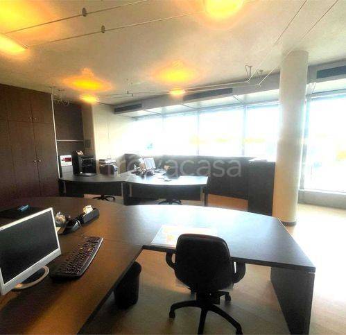 ufficio in vendita a San Vendemiano in zona Fossamerlo