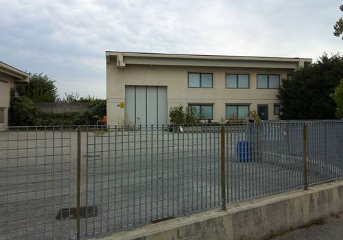 locale di sgombero in vendita a San Vendemiano in zona Fossamerlo