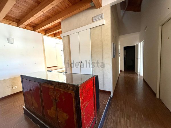 ufficio in vendita a San Vendemiano in zona Fossamerlo