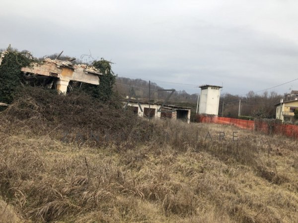 terreno edificabile in vendita a San Zenone degli Ezzelini