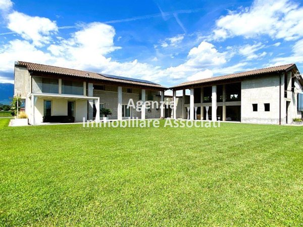 casa indipendente in vendita a San Zenone degli Ezzelini