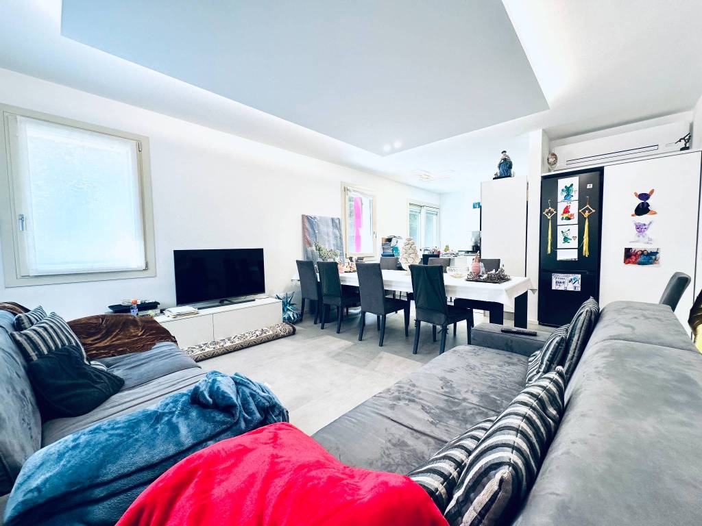 casa indipendente in vendita a San Zenone degli Ezzelini