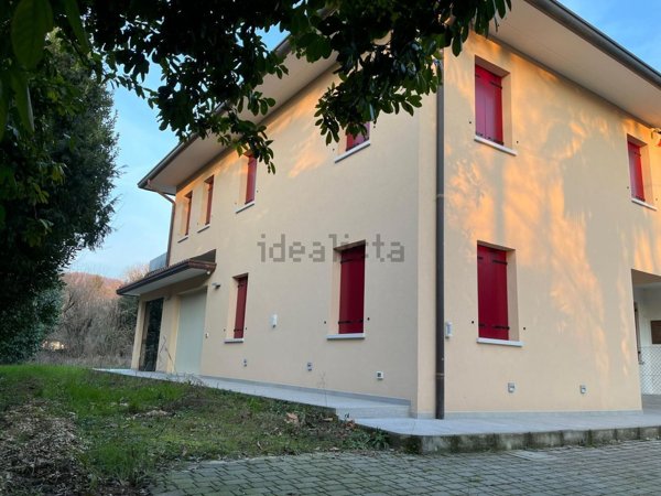 casa indipendente in vendita a San Zenone degli Ezzelini