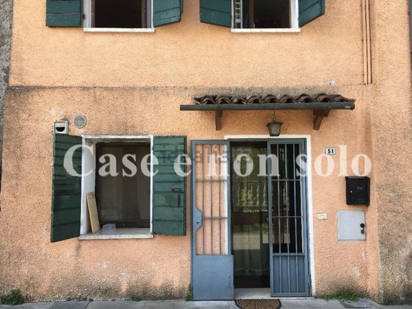 casa indipendente in vendita a San Zenone degli Ezzelini