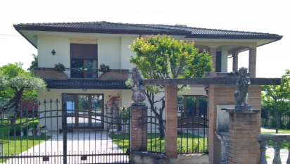 casa indipendente in vendita a San Zenone degli Ezzelini