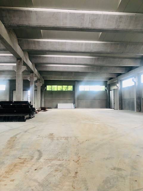 locale commerciale in vendita a San Zenone degli Ezzelini