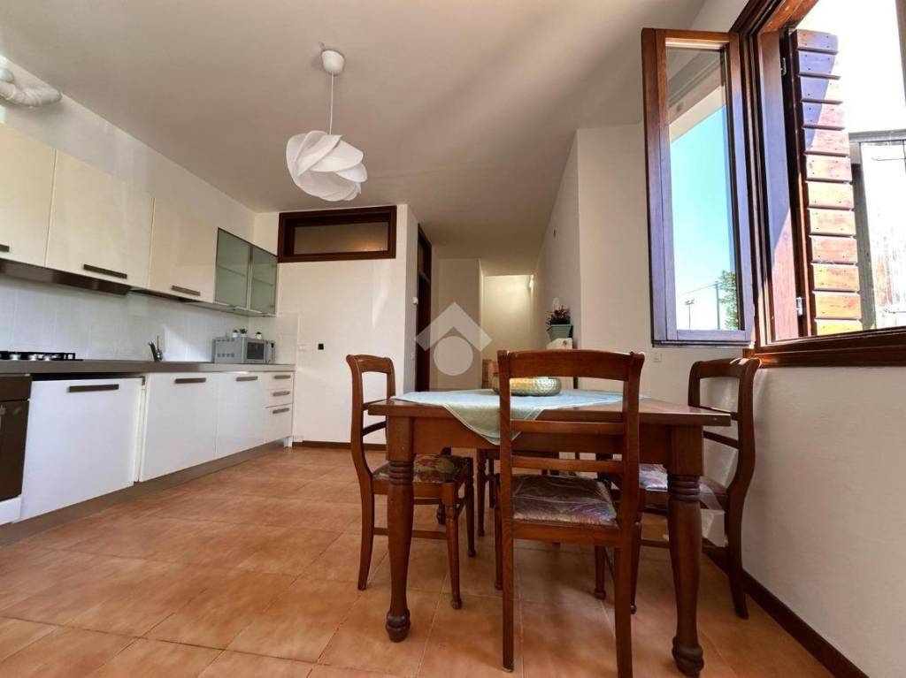 appartamento in vendita a San Zenone degli Ezzelini in zona Sopracastello
