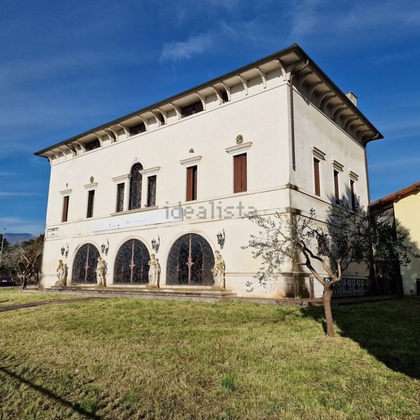 casa indipendente in vendita a San Zenone degli Ezzelini in zona Sopracastello