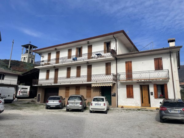 casa indipendente in vendita a Sarmede
