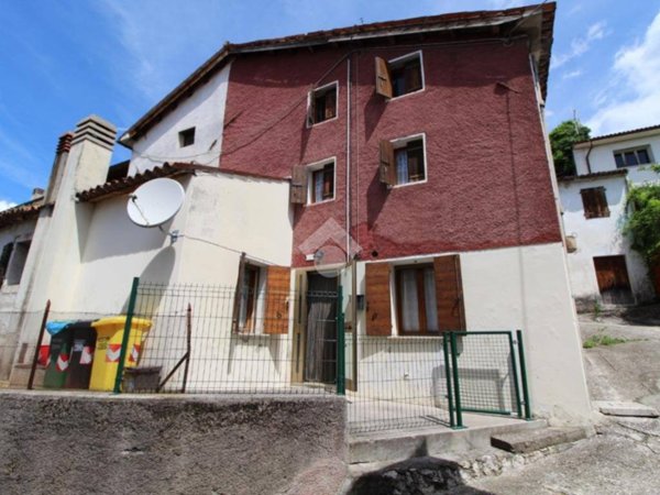 quadrivano in vendita a Sarmede in zona Montaner