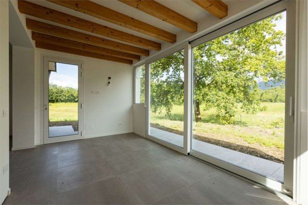 casa indipendente in vendita a Sarmede