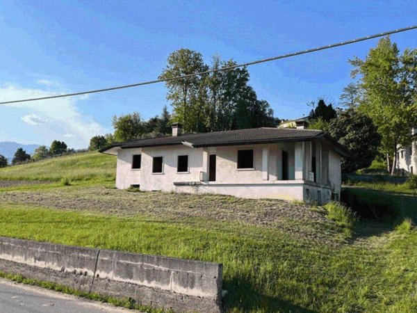 casa indipendente in vendita a Sarmede