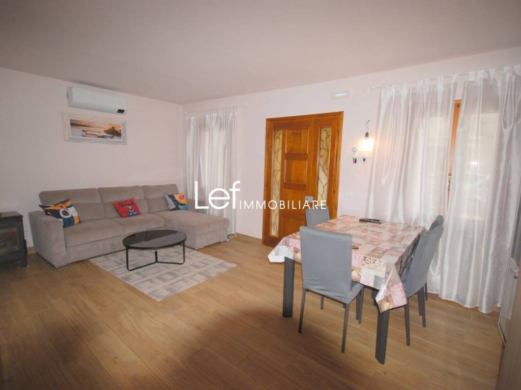 casa indipendente in vendita a Sarmede