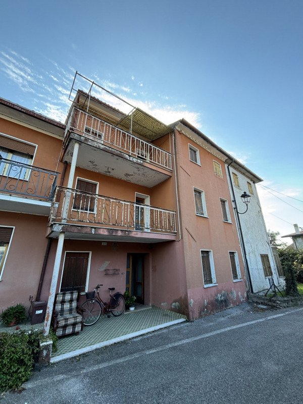 casa indipendente in vendita a Sarmede