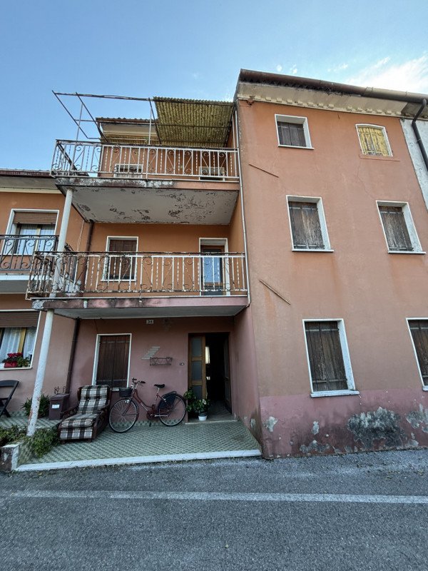 casa indipendente in vendita a Sarmede