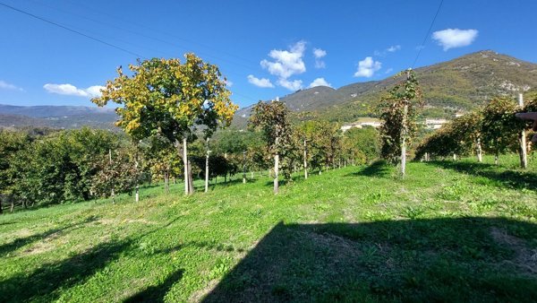 appartamento in vendita a Sarmede in zona Montaner