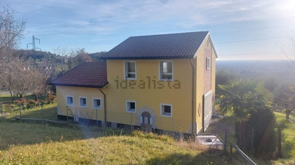 casa indipendente in vendita a Sarmede in zona Montaner