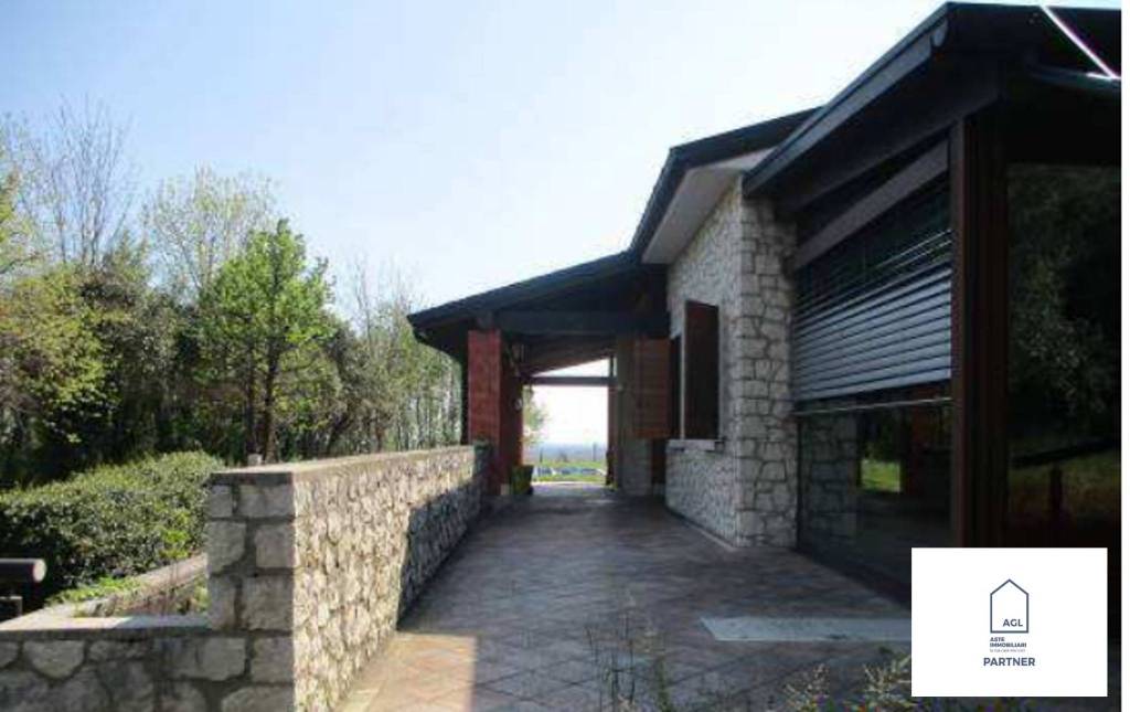 casa indipendente in vendita a Sarmede