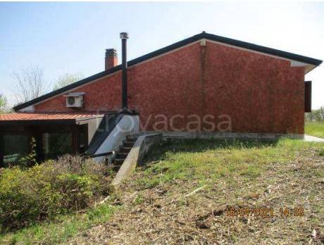 casa indipendente in vendita a Sarmede